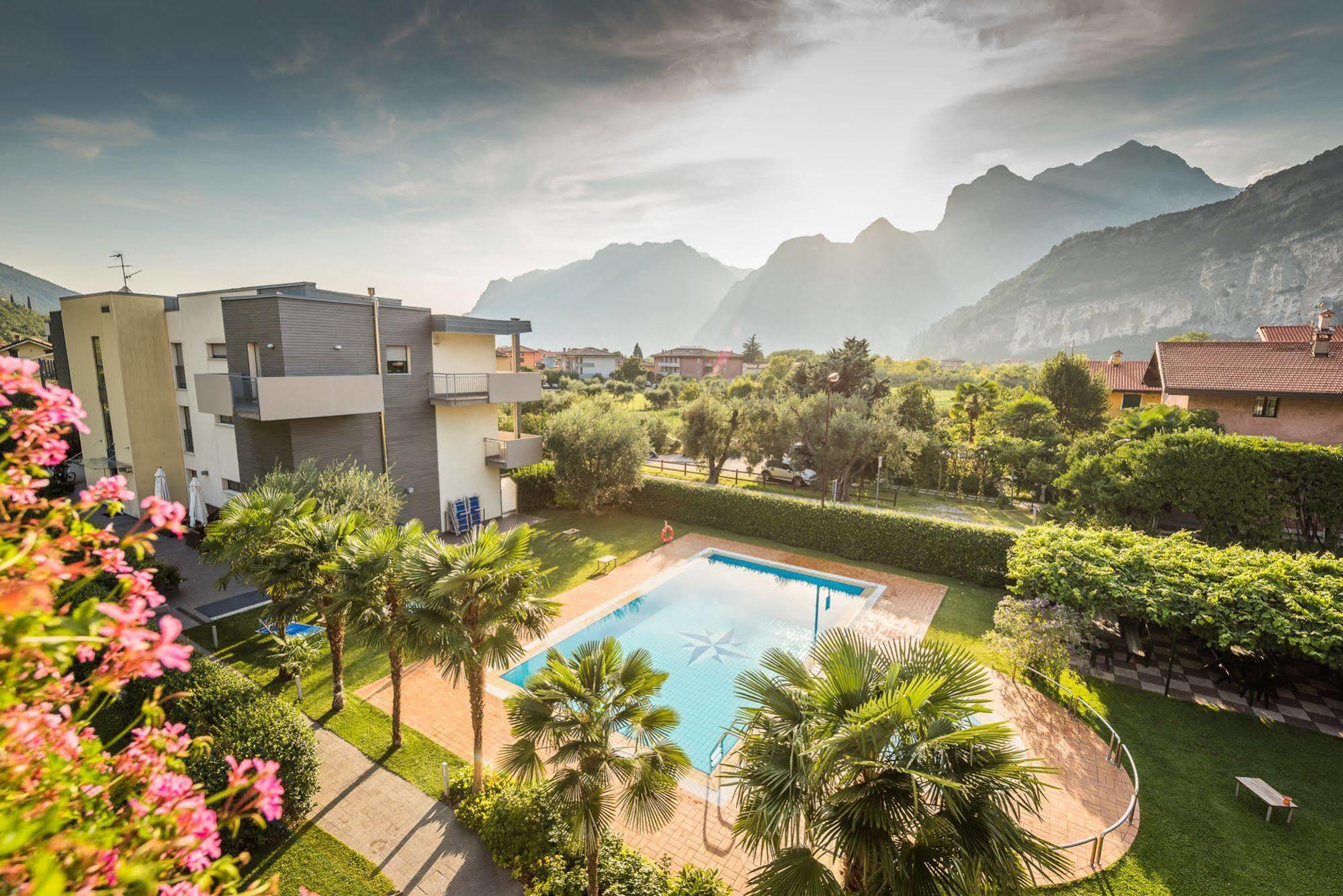 Sporthotel Villa Stella Torbole Sul Garda Екстер'єр фото